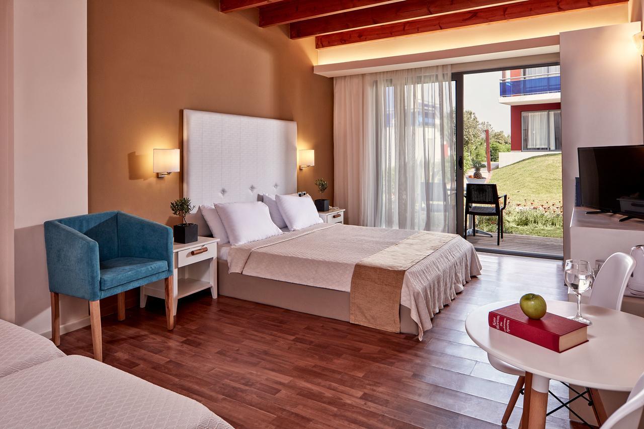 Chambre Familiale - Vue sur Jardin